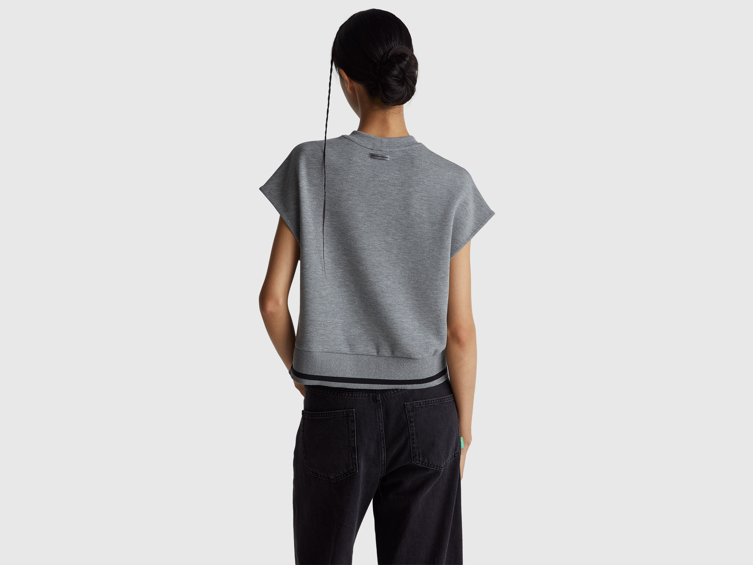 SLEEVELESS SWEATER Women image number 2